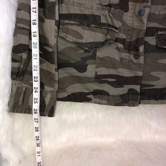 A.n.a Camouflage Full Zip Cargo Jacket Medium Green Brown - Picture 3 of 9